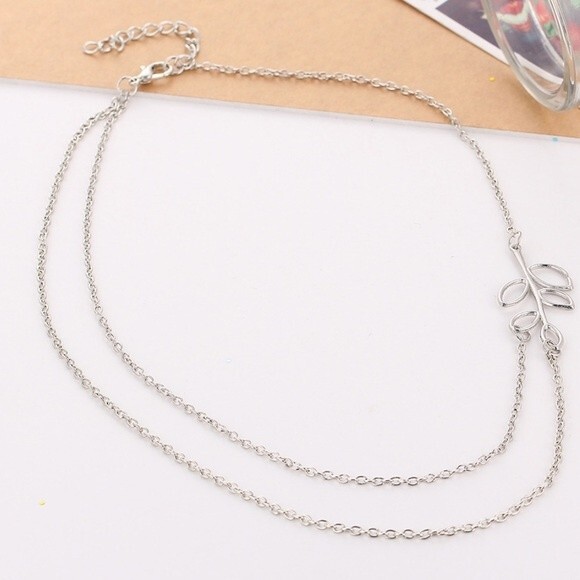 Tree Leaf Layered Necklace - Picture 1 of 3